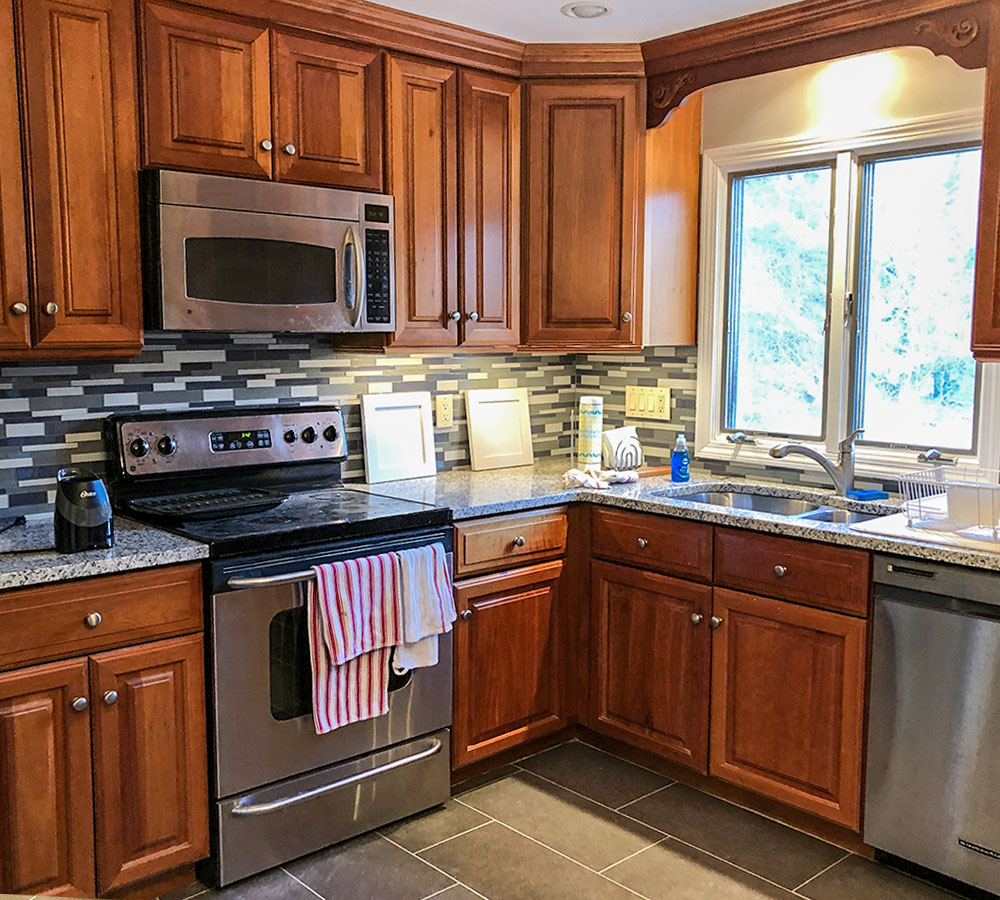 Bethel, CT Kitchen Cabinet Refinishing | Classic Refinishers