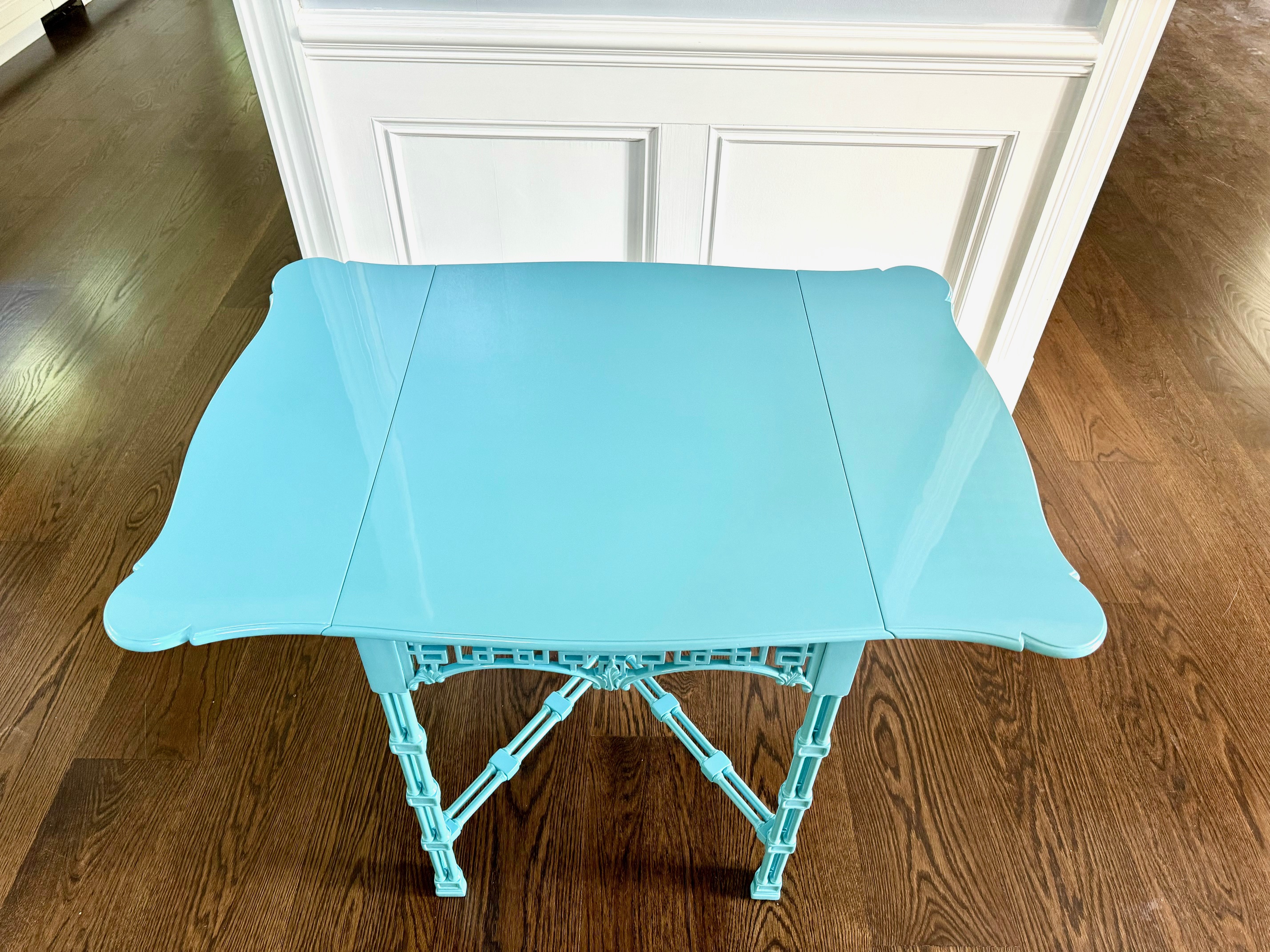 High-Gloss-Furniture-Blue-Table-After-1