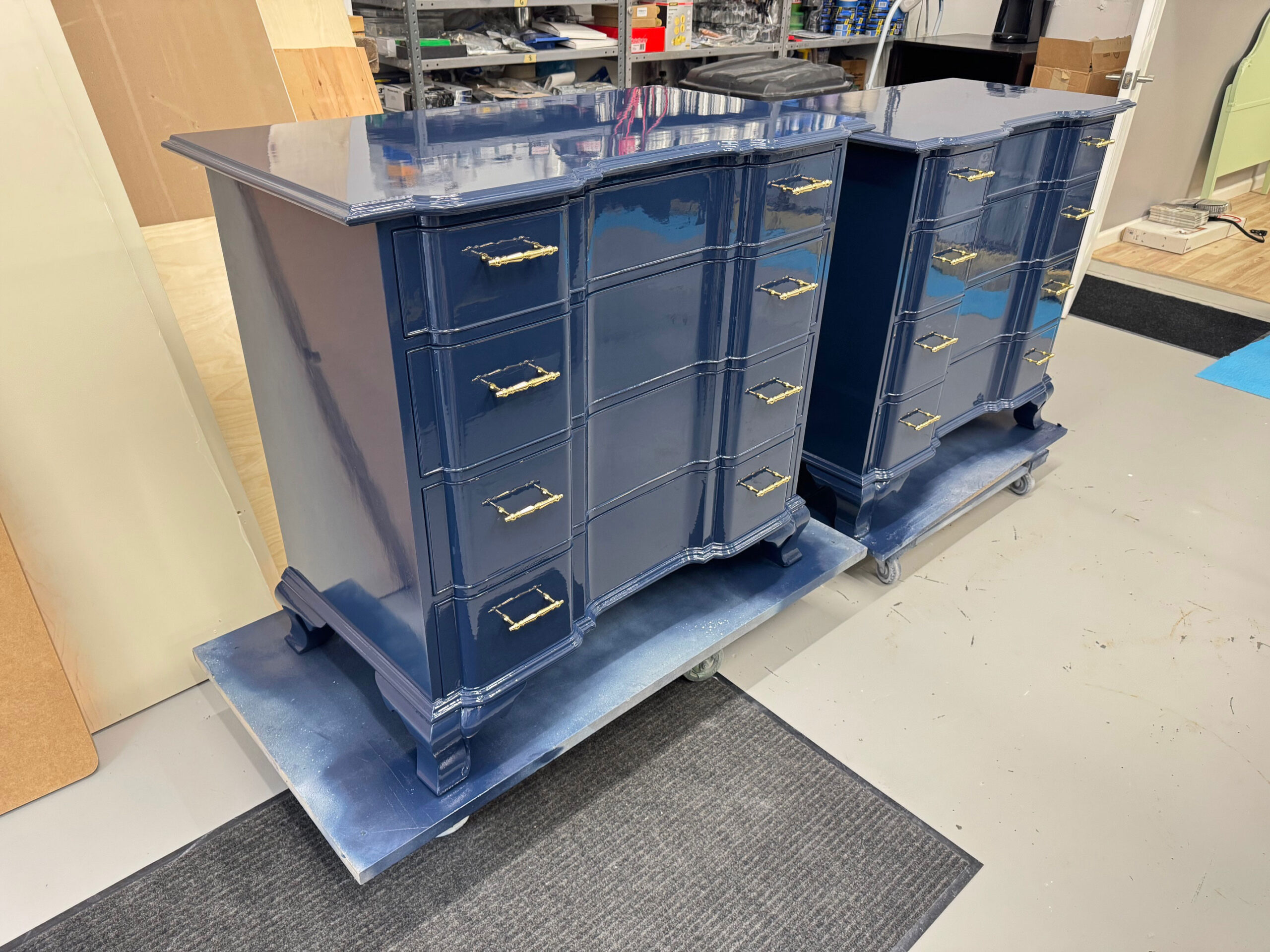 High-Gloss-Piano-Finish-Cabinet-6