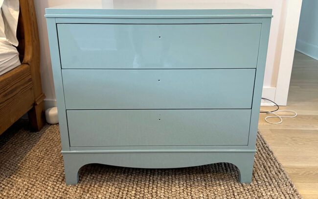 High-gloss-dresser-2