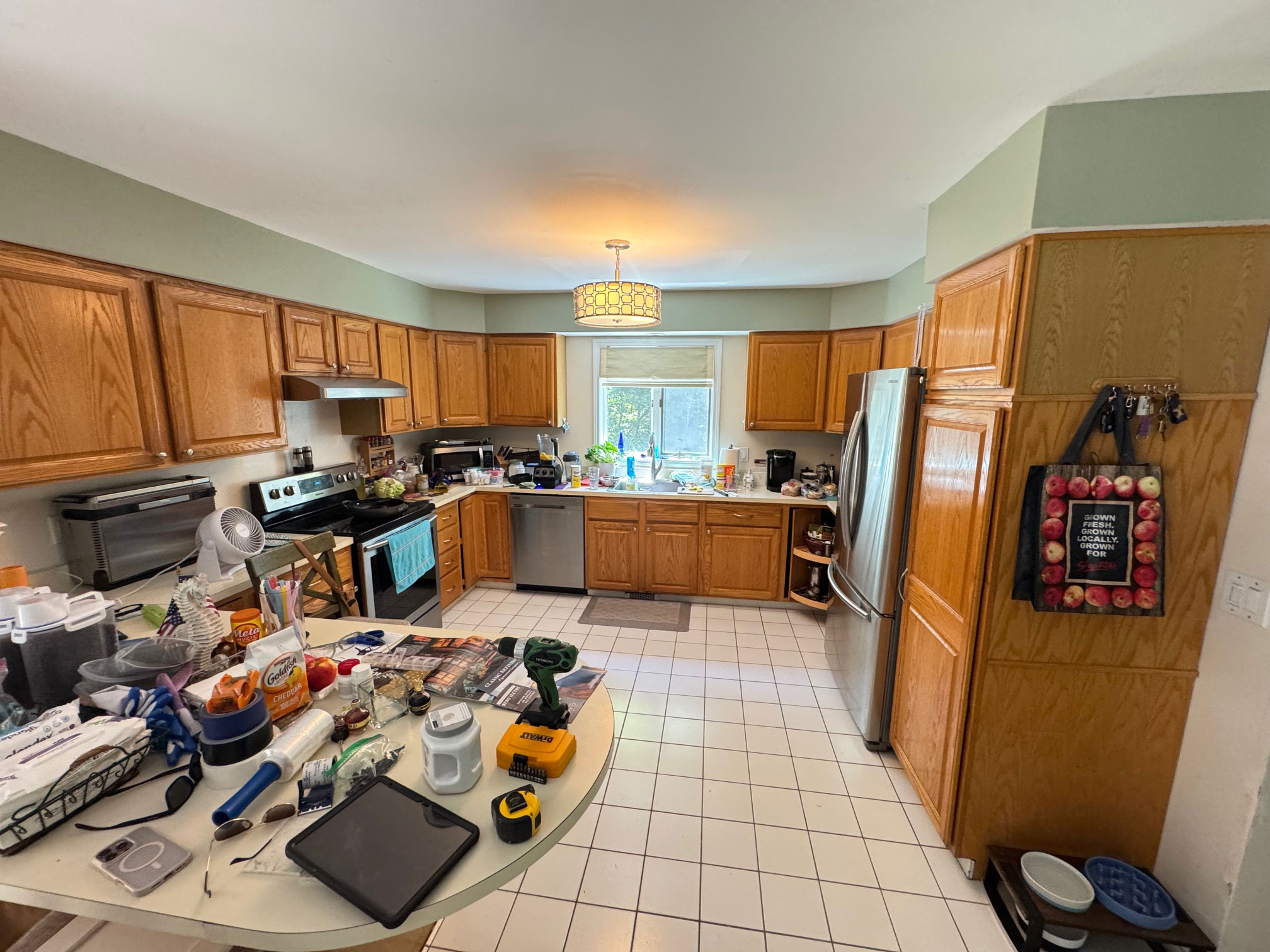 Easton-Kitchen-Before-2