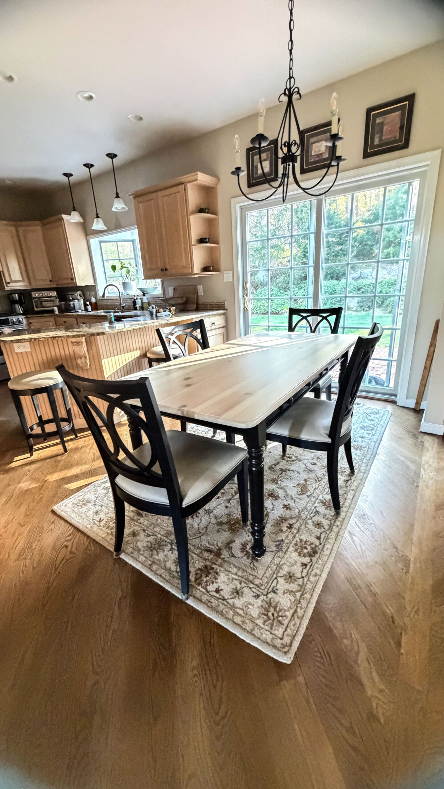 New-Fairfield-Dinining-Room-Table-5